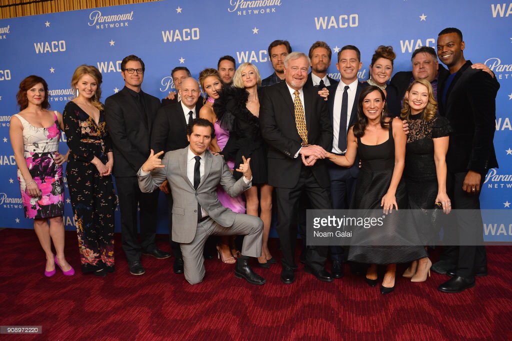 KaramelSource's tweet photo. OLD/NEW | Melissa at the premiere of WACO in NY the other day https://t.co/TknlUHWUkJ