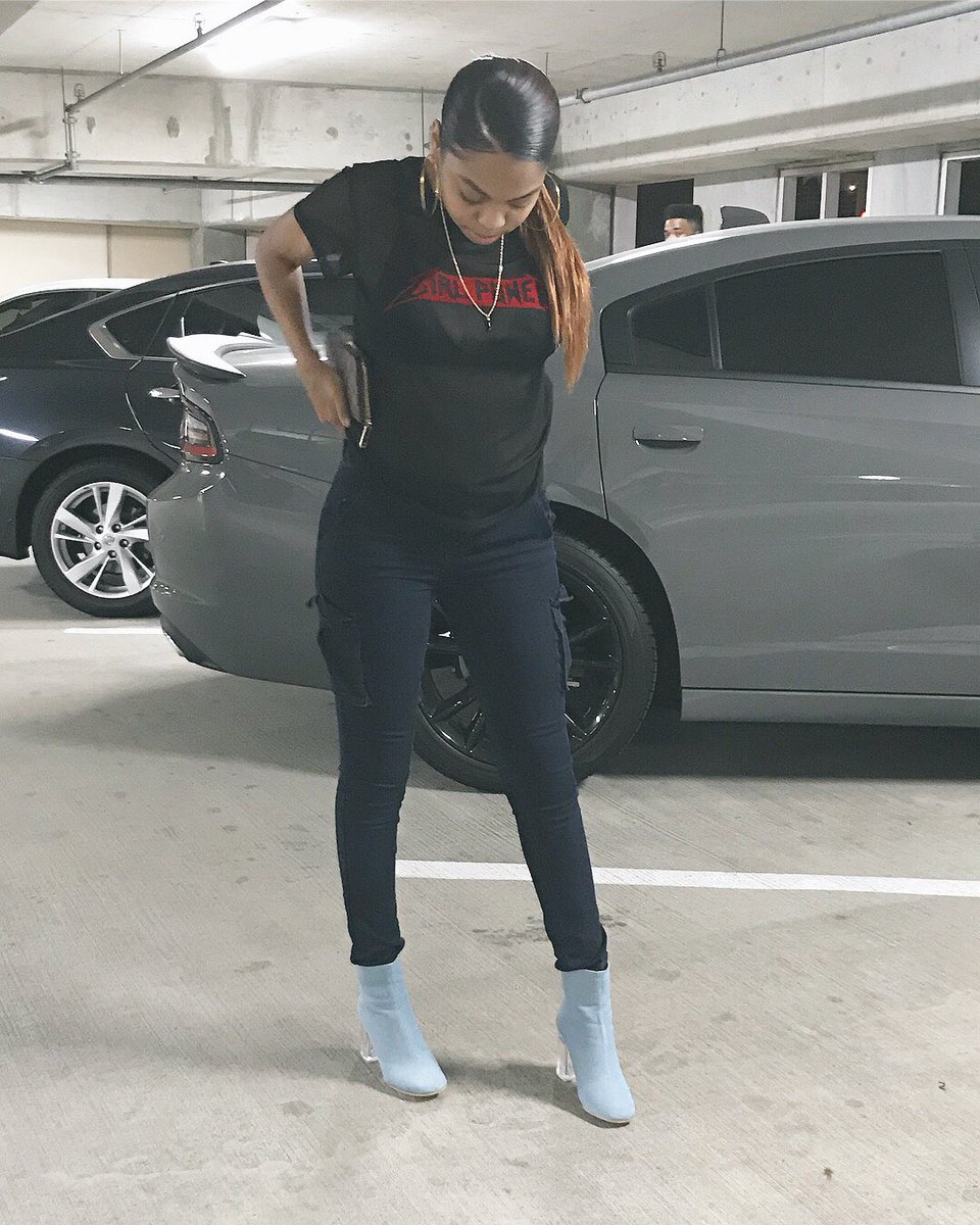 bossmia_'s tweet photo. I make it look that simple 😴 https://t.co/ryLeFvjOjs