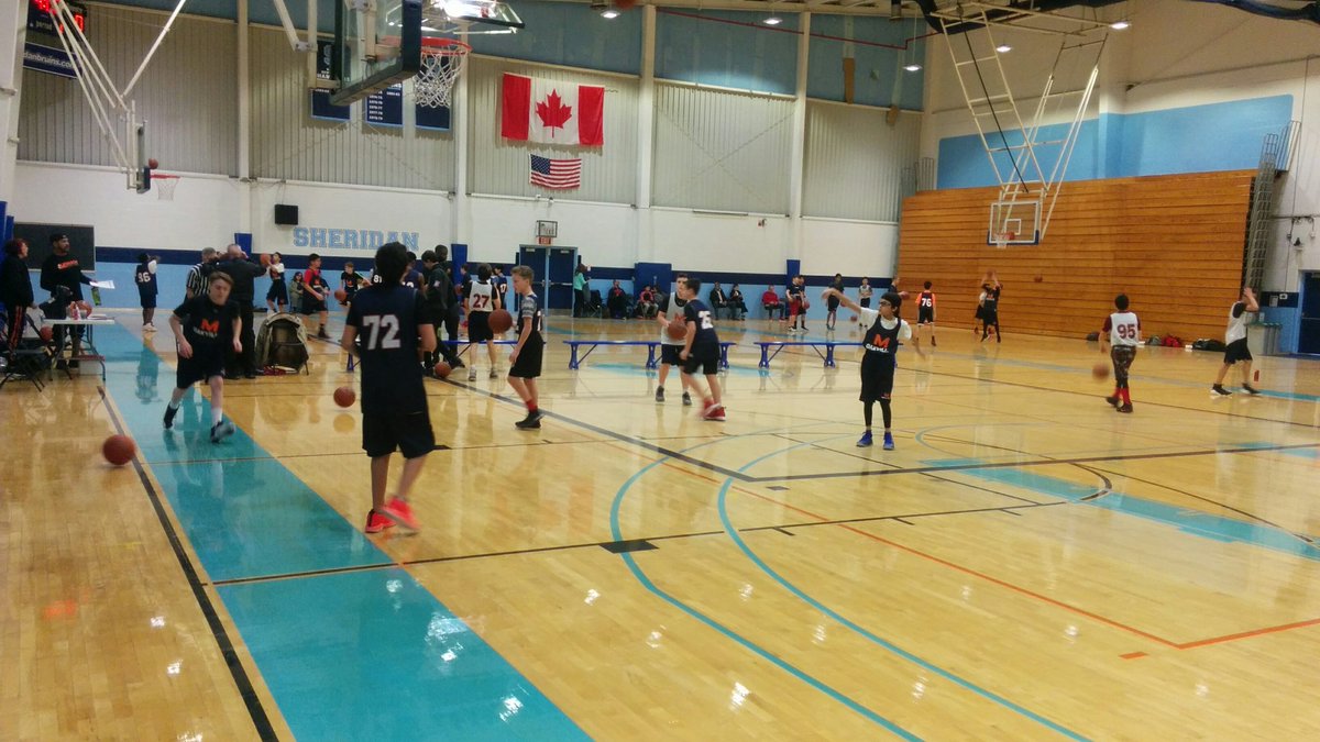 monarchsbball's tweet photo. Game Day At Sheridan in #Oakville. City League Hoops is Back for the Winter Session! #monarchs #basketball #ProgramsForAll https://t.co/ZXsfy2EKTZ