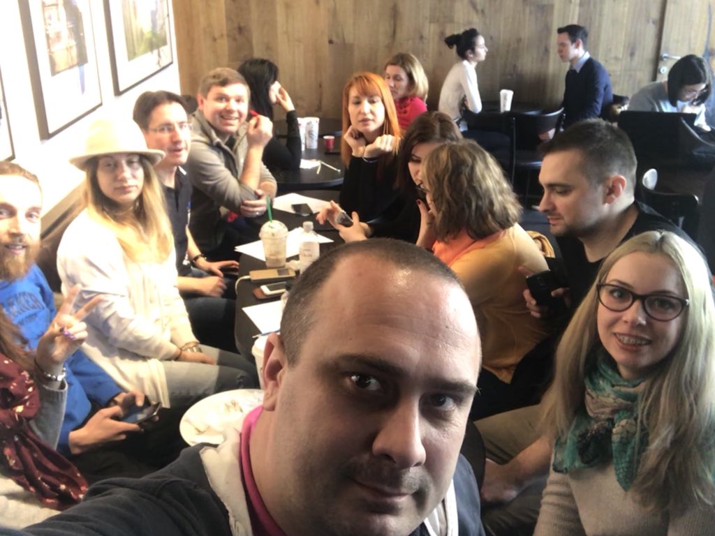 SimonaLeonida's tweet image. #teamworkmakesthedreamwork #teamimpact #JCI #jciromania