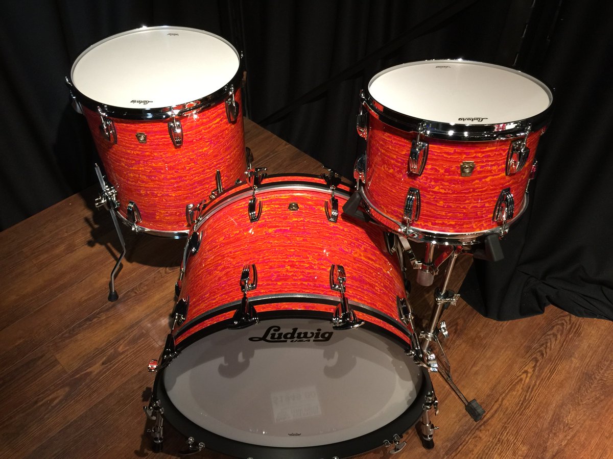reverb's tweet photo. When @LudwigDrumsHQ announced the re-release of their classic #ModOrange shells, we freaked out. Then we saw them listed on Reverb by @DalesDrumShop. And we're still freaking out. #FreakoutFriday #Ludwig https://t.co/jKl5vJXBHs https://t.co/wRyvoPwMyG