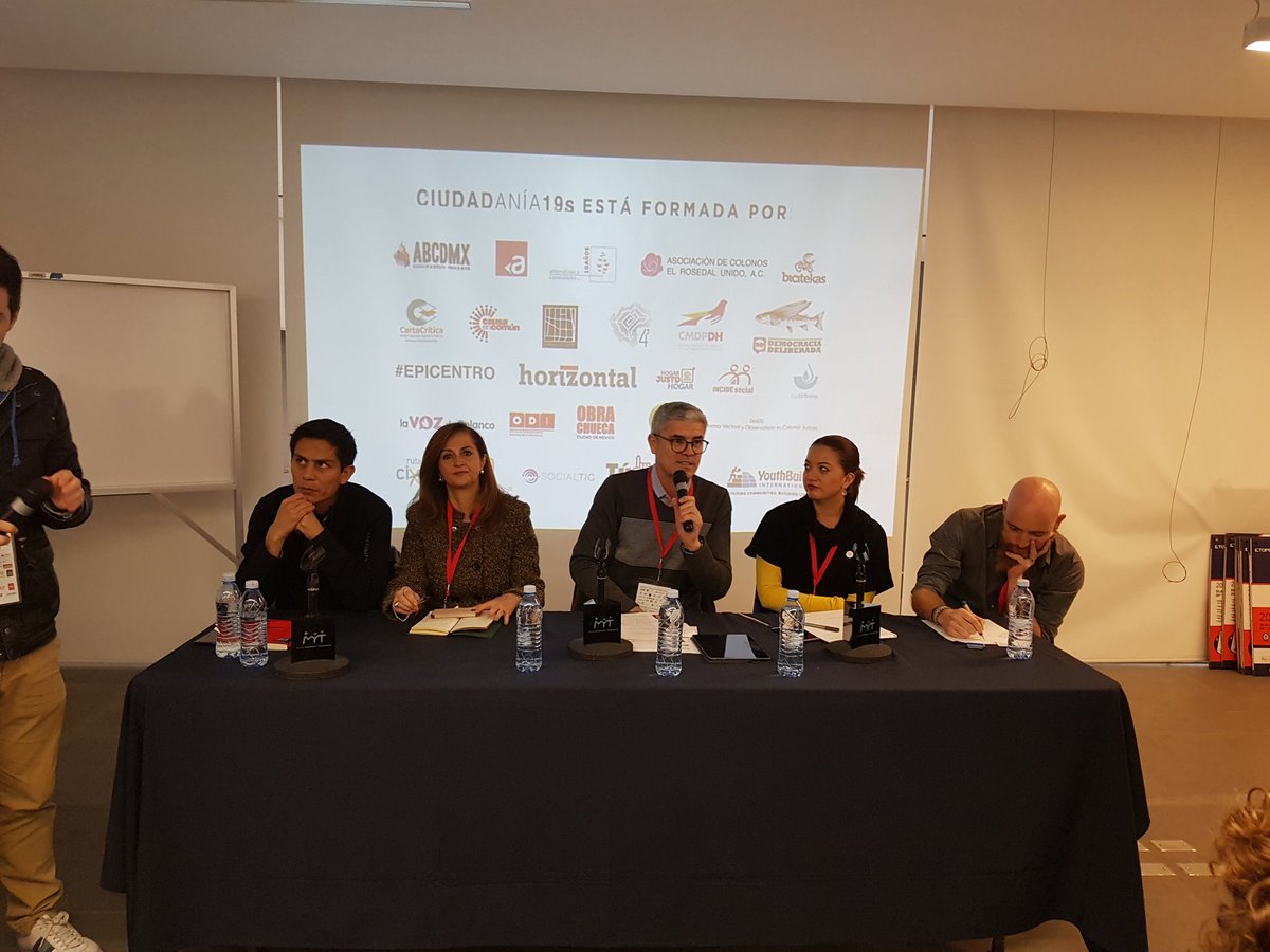 RuidoEnLaRed's tweet image. ¿Cómo construir una CDMX que no se derrumbe, con edificaciones seguras y una adecuada gestión urbana?

En el #FestivalCIUDAD18 de @CIUDADania19s los ciudadanos expertos en el tema están proponiendo los cómos

Sigue la transmisión acá

facebook.com/ciudadania19s/