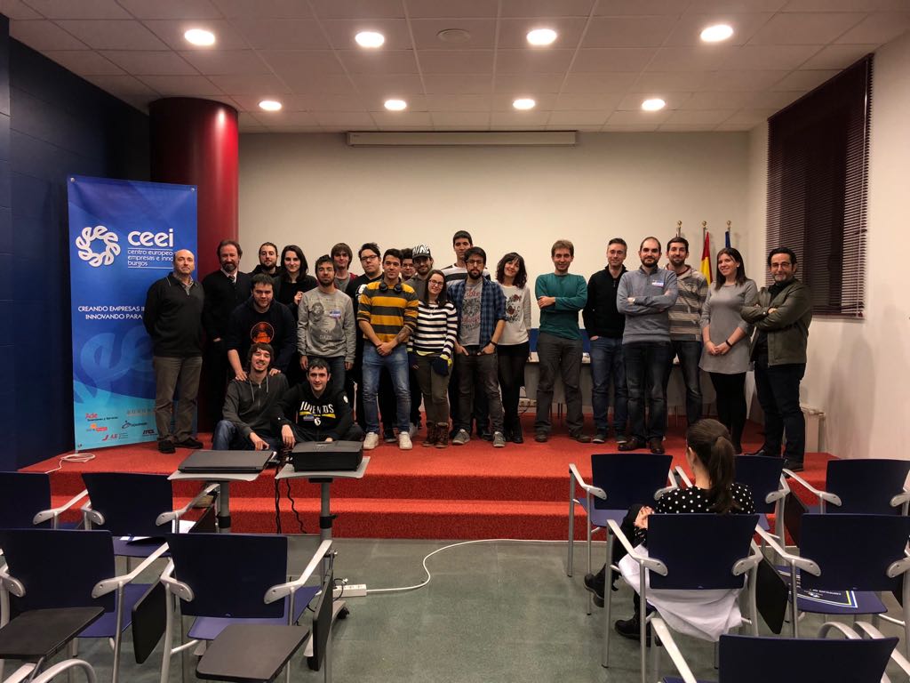ceeiburgos's tweet photo. Y así acabamos la tercera global game en Burgos #GGJ18 https://t.co/muvtIxQI1v