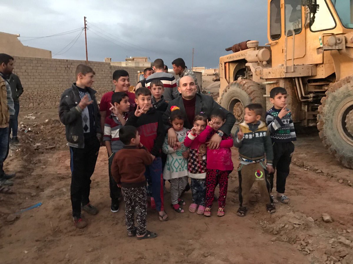 kazimerdiaktunc's tweet photo. Şehidimizin vasiyeti üzerine Liderimiz Sn #DevletBahçeli beyin talimatları "Telafer Şehit #MusaÖzalkan Anaokulu" için ile Bismillah diyerek ilk kazmayı vurduk. https://t.co/o0HwhL7rg3