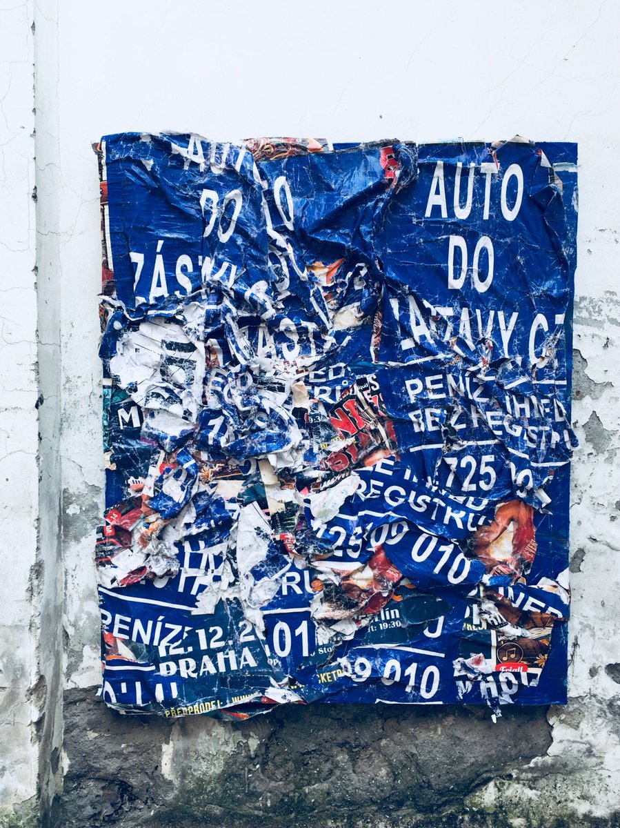 My ode to Yves Klein and his “IKB” International Klein Blue. 1960.

#collage #decollage #abstractart #modernart #contemporaryart #rippedposters #streetart #tornposters #nouveaurealisme #art #artist #prague #praha #mixedmedia #interiordesign #jacquesvillegle #pragueart #czechart