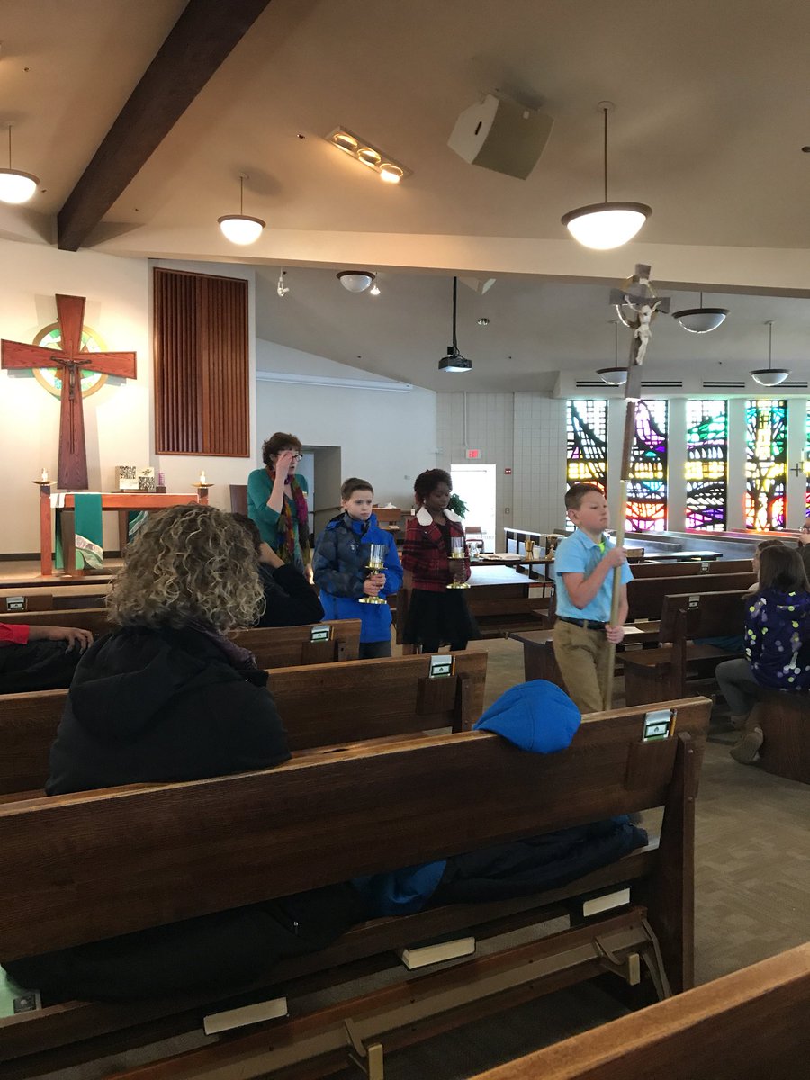 mikerolih's tweet image. At the start of #CatholicSchoolsWeek my son is going through #AlterServer training. Very proud. @RCSMN @holyspiritprinc