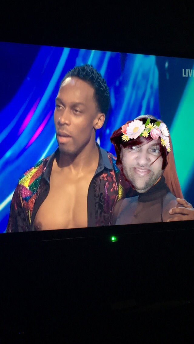 Fat_Bev's tweet image. Powa cuple xox. @Lemar @dancingonice #DancingOnIce