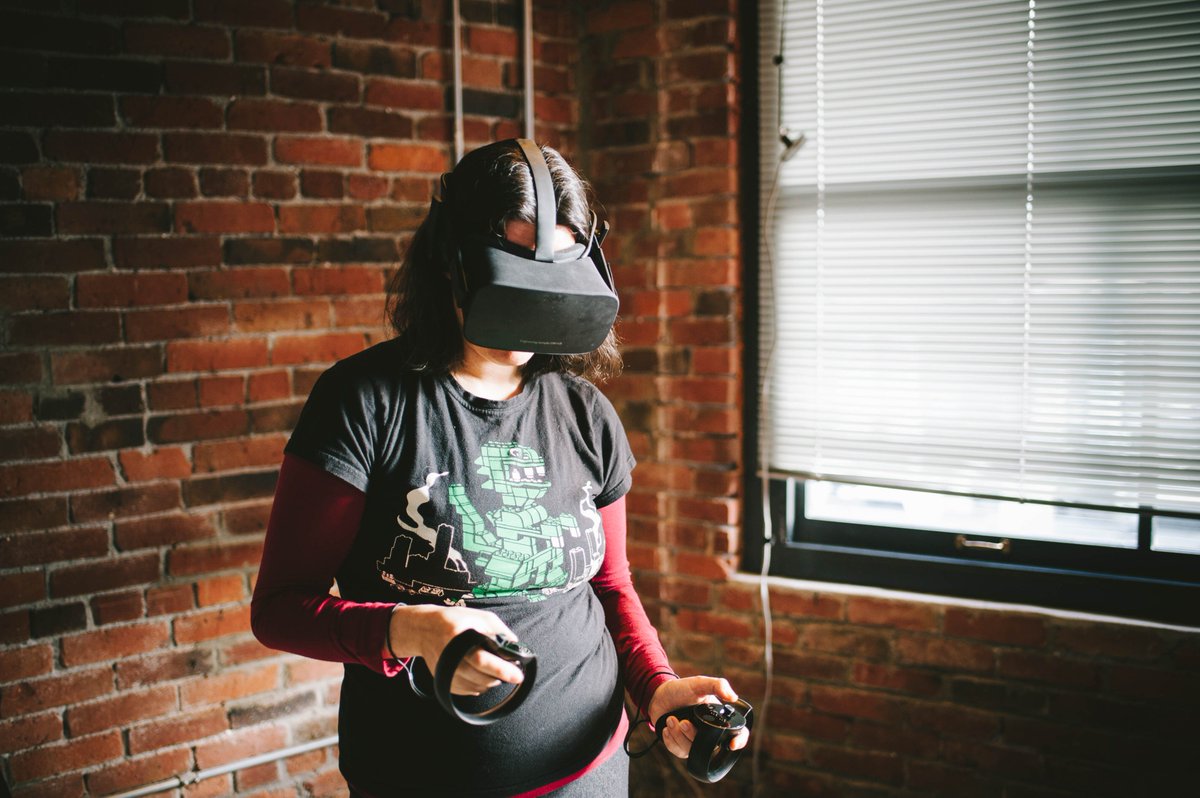 VRVancouver's tweet image. Today is the last day of @globalgamejam!! Our jammers are wrapping up, fixing any bugs they can, and of course, we'll be having a sushi/pizza/demo party to end the weekend with a bang. 💯 #Ayyyy #GGJ18