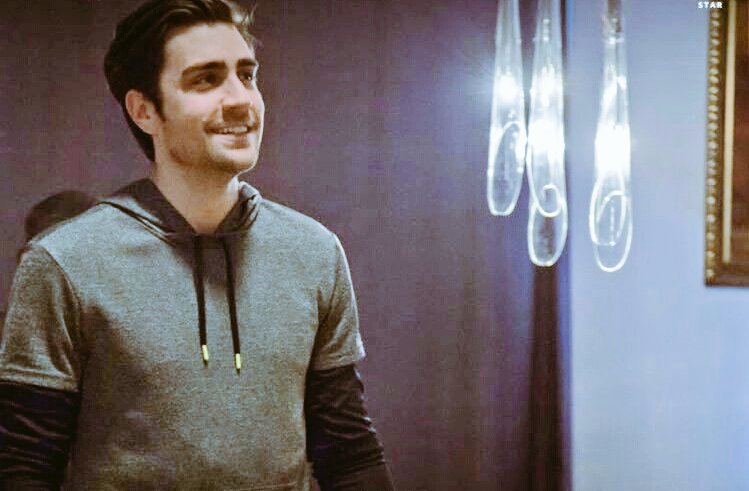 Bir gülüşü var çerçeve yap otur izle 😍 #ÇağlarErtuğrul #YağHaz