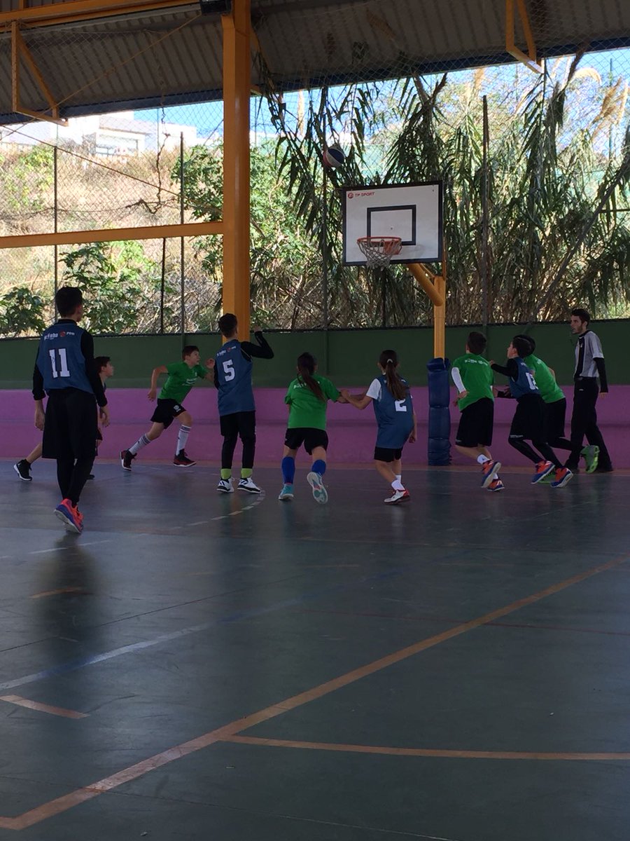 EdmBaloncesto's tweet photo. Hoy hemos vivido una bonita mañana con la #nbajunior os mostramos algunas fotos de #PhoenixSuns y #MemphisGrizzlies lo más importante es que todos los chicos y chicas se han divertido mucho. 👏🏀 https://t.co/piCO0mNAVu