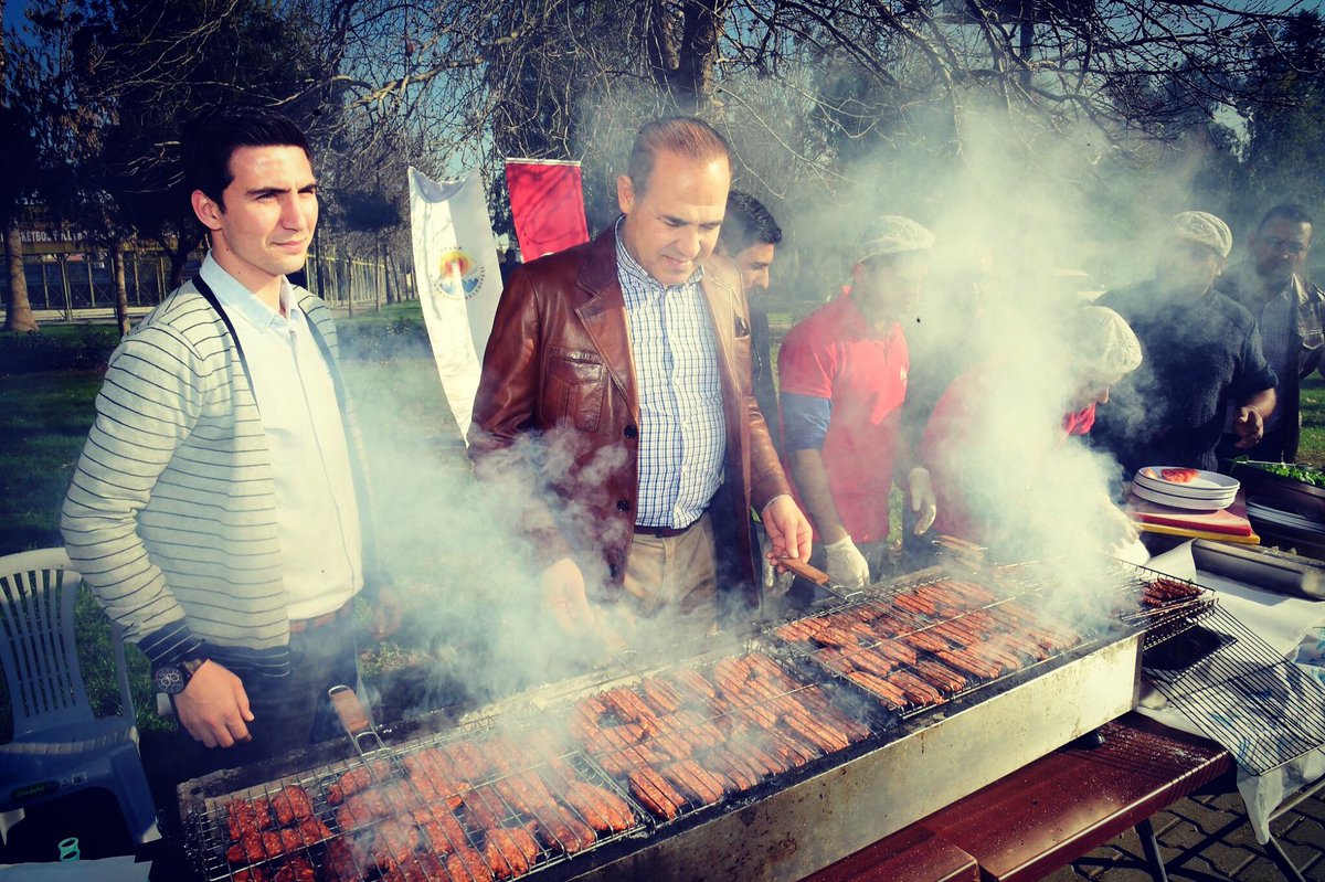 emrekok0's tweet photo. Kalbi imanla dolu olanların, gözle görünmeyen orduları vardır🙏🙏 Şimdi biriniz değil, hepiniz gelin !!
Benim #YiğitBaşkanım @HuseyinSozlu https://t.co/c5C0UdOhqU