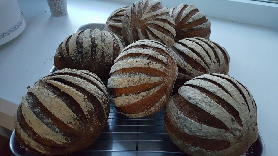 Granny Bakes tweet media