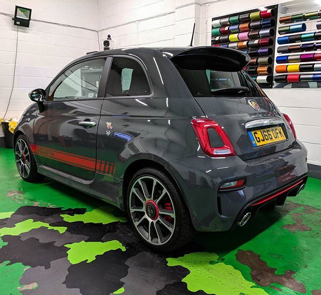 AKtints's tweet photo. #Fiat #595 #abarth in for some red detailing #vinylwraps #aktints #reddetails #reds https://t.co/sO896S6XIV https://t.co/5tWVwqc9z8