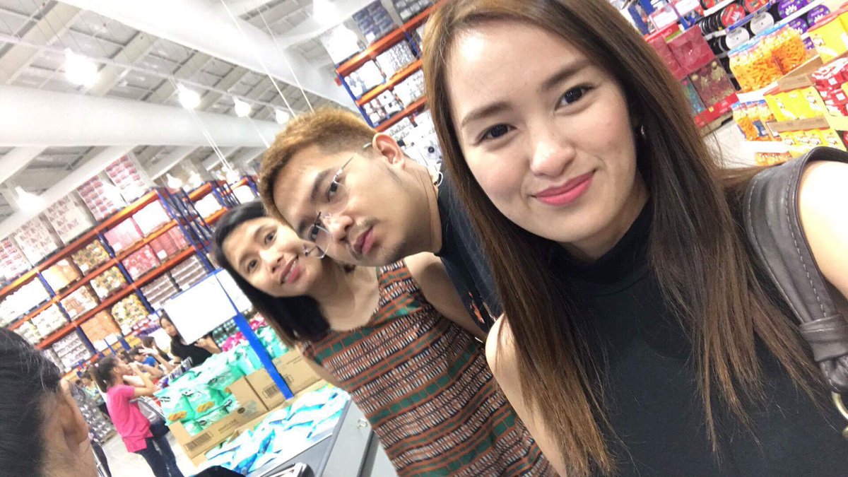 rubyjoygaray's tweet photo. When we had serious small talk.🧐 #S&amp;R @DB_Cubacub https://t.co/kDshpD04D2