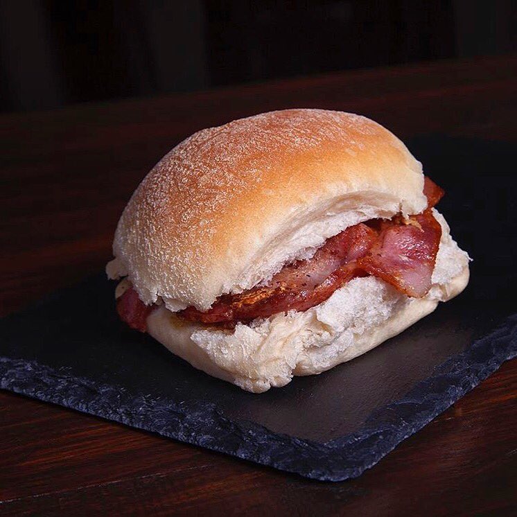 LoughsBakery's tweet image. Supplying local is one our favourite things to do...🥖☕️
Fantastic picture of our rolls at the finest Coffee Shop @RialtoCoffeeCo! 
#SupplyLocal #MorningRolls