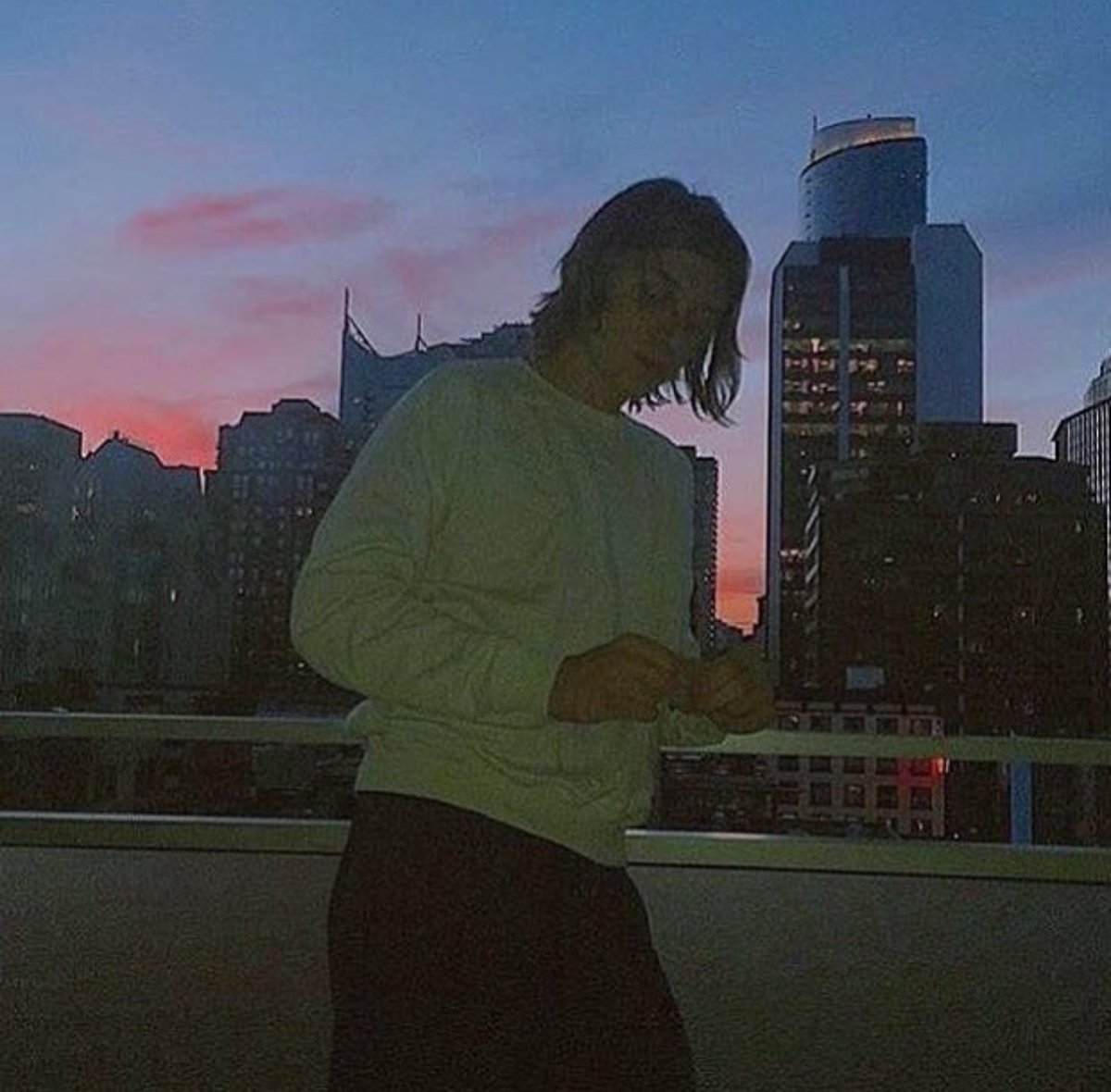 ASerpentSpawn's tweet image. Yᴏᴜ'ᴠᴇ ɢᴏᴛ ʜᴇʟʟ ᴛᴏ ᴘᴀʏ

        ʙᴜᴛ ʏᴏᴜ'ᴠᴇ ᴀʟʀᴇᴀᴅʏ ꜱᴏʟᴅ ʏᴏᴜʀ ꜱᴏᴜʟ. 

Iᴛ'ꜱ Bʟᴀꜱᴘʜᴇᴍʏ. ✹