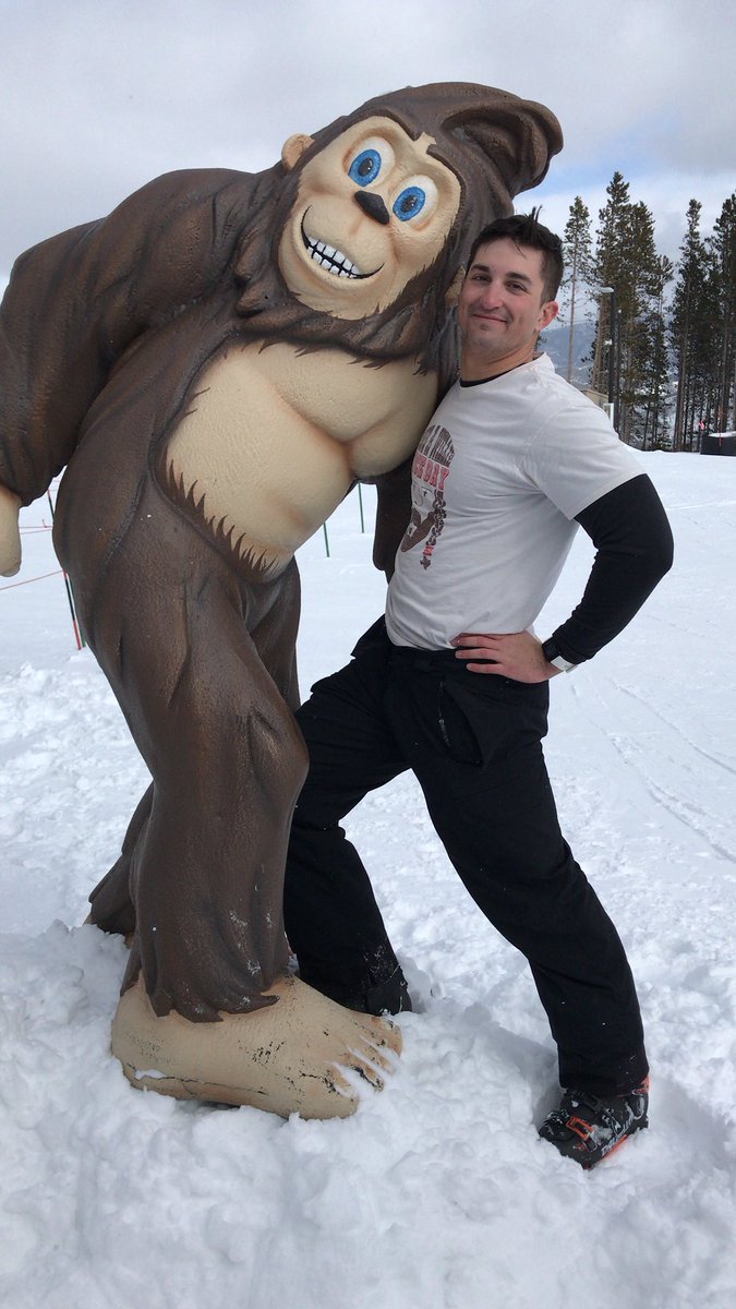 breckenridgemtn's tweet photo. Follow our Instagram story to #FindTheYeti on mountain until 3pm today. Pass Holders, swing by and grab a voucher for an Epic Burger. Snap a photo with him & post on Instagram using #FindTheYeti and tag @breckenridgemtn in your photo for a chance to win an Epic Pass prize pack! https://t.co/d3SVrNtDGo