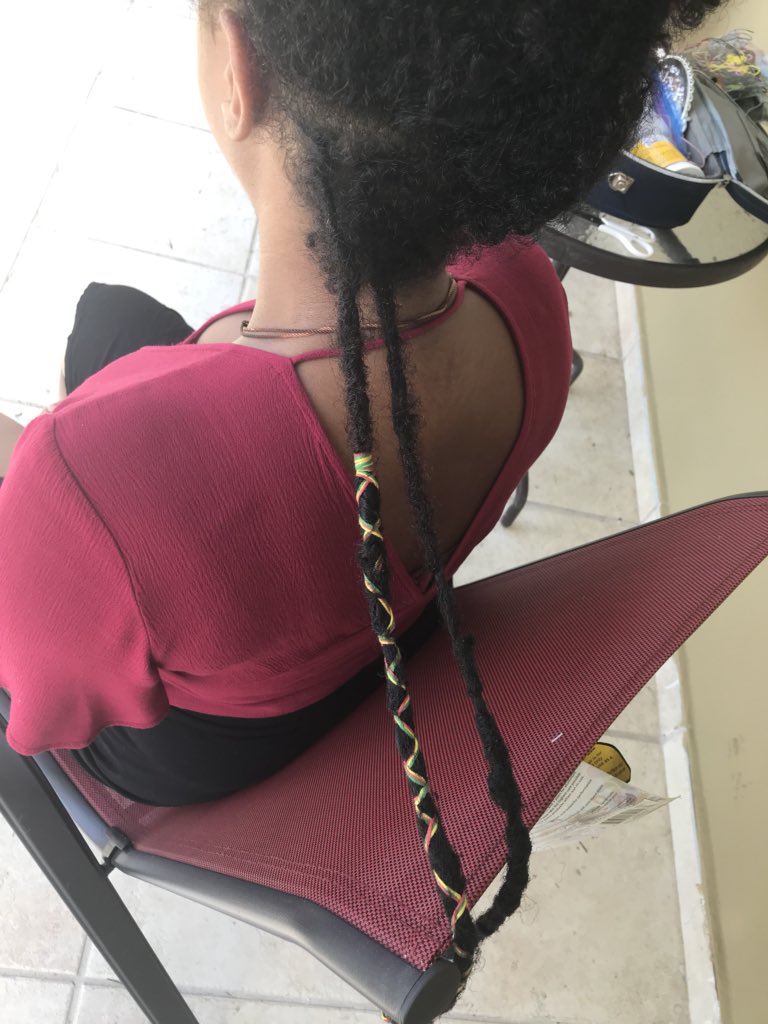 dreadlockspr's tweet photo. Retoque de hoy, antes y después. ✂️ #dreadlockspr https://t.co/j5Qr3XJ6R6