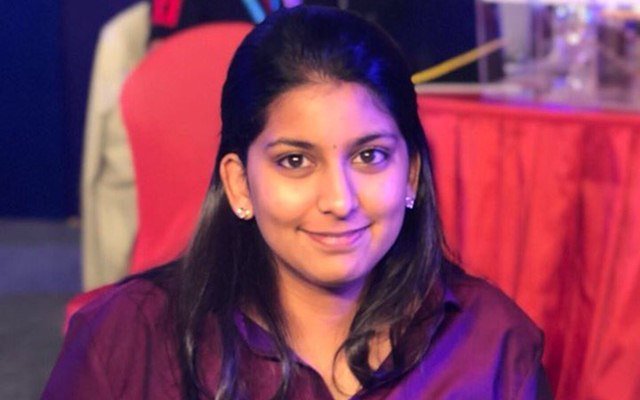 Best part of #IPLAuction2018 is <a href="/jhanviMehta/">Jhanvi</a>. Making to watch auction in repeat mode.😂😂❤️❤️❤️