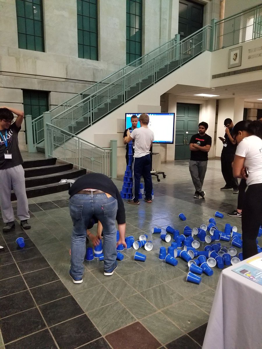MLHacks's tweet photo. #fasHack18 is over now, but be sure to catch @MLHacks at the next awesome event for all sorts of fun things, like the fiercely-competitive cup stacking event! https://t.co/aWPauzBpkn