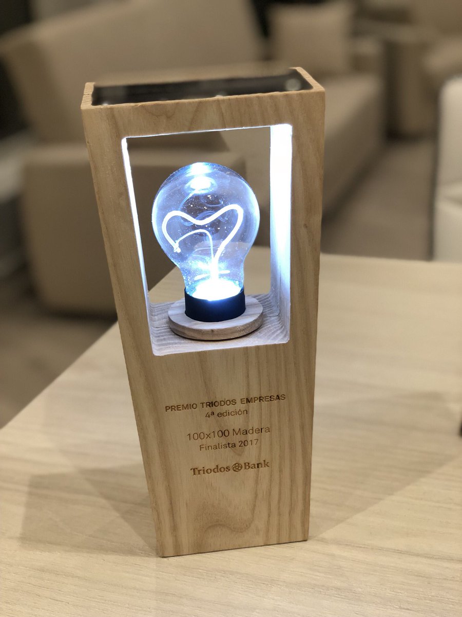 El mejor reconocimiento que podíamos tener!!. Otro premio para la única empresa #Madrileña finalista. #sostenibilidad #salud respeto al #medioambiente #eficienciaenergetica #EmisionesCeroCO2 #Orgullo #felicidad  GRACIAS <a href="/triodoses/">Triodos Bank España (cuenta inactiva)</a> !!!