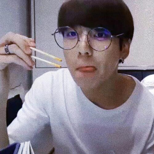 hozynov's tweet image. 