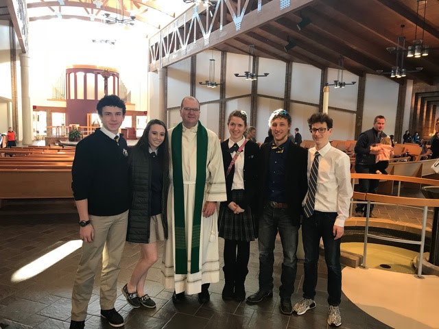 StCeciliaHouse's tweet photo. @StCeciliaHouse hands down has the best freshmen #picswithmypastor #CSW @FaithofaGriffin https://t.co/qqSuDXafCZ