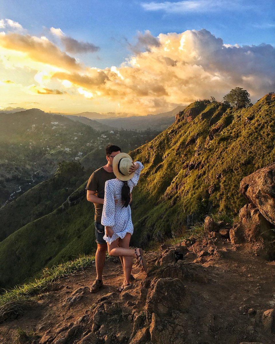 ellasrilanka's tweet photo. #EllaSriLanka is your first choice #Honeymoon Location in #SriLanka
📍 Mini Adams Peak | Ella, Sri Lanka 📸 s_nik | Sidorkin
https://t.co/B900m6UvAw
#MiniAdamspeak is the closest and easiest hike in Ella, Sri Lanka. #VisitSriLanka https://t.co/GyppH11QXV