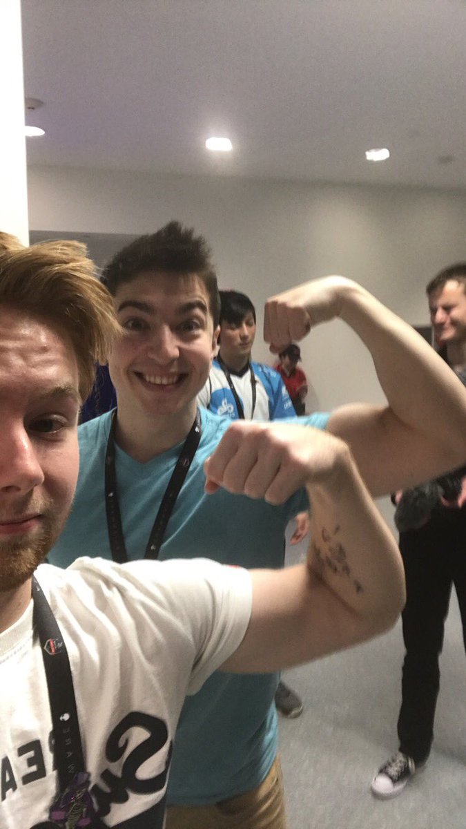 _NoahMelker_'s tweet photo. @KugoTheMighty @iNoToRi0uS awesome to meet you both! “If you add please retweet I’ll retweet it, but add a happy face” - Kugo                              Please retweet :D https://t.co/MLwVkHMIpA