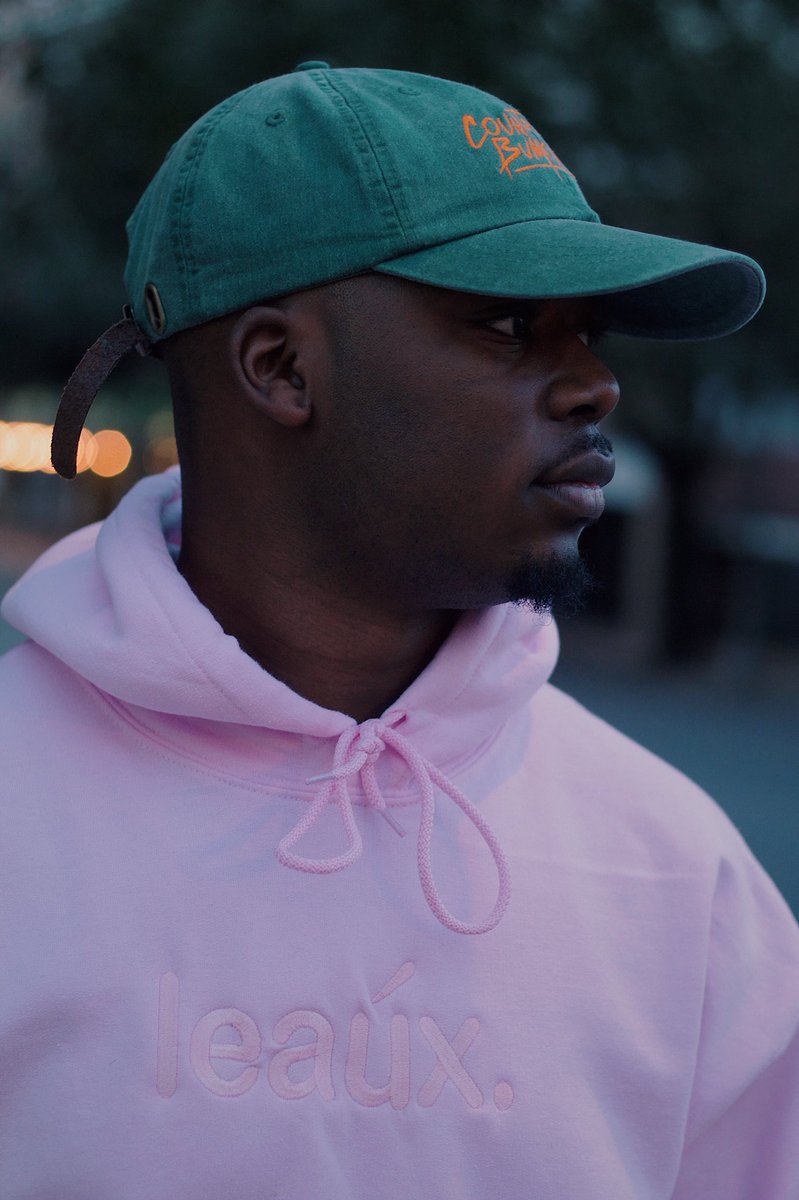 HenryAmazin's tweet photo. @FRESCObeFLEXXIN @fortheleaux @GOAT_vicc aiming high, staying leaux. ๐
๐ธ: @FRESCObeFLEXXIN #VisualsAF
๐: @fortheleaux #fortheleaux
๐งข: @hometeamtre #countrybumkin https://t.co/jVLnam3qkO