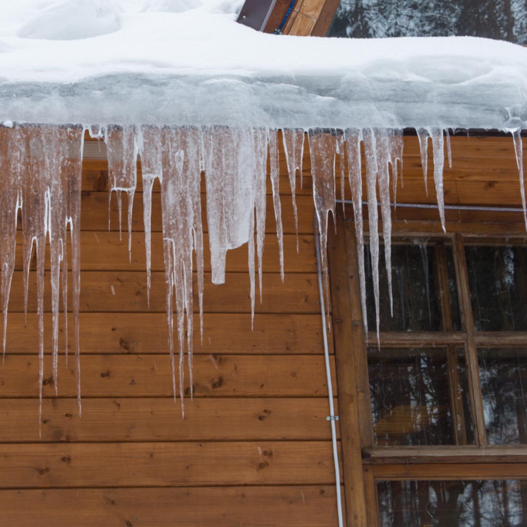 Have a frozen pipe? Try thawing it with a high-powered hair dryer! Learn more: bit.ly/2rJNsUL