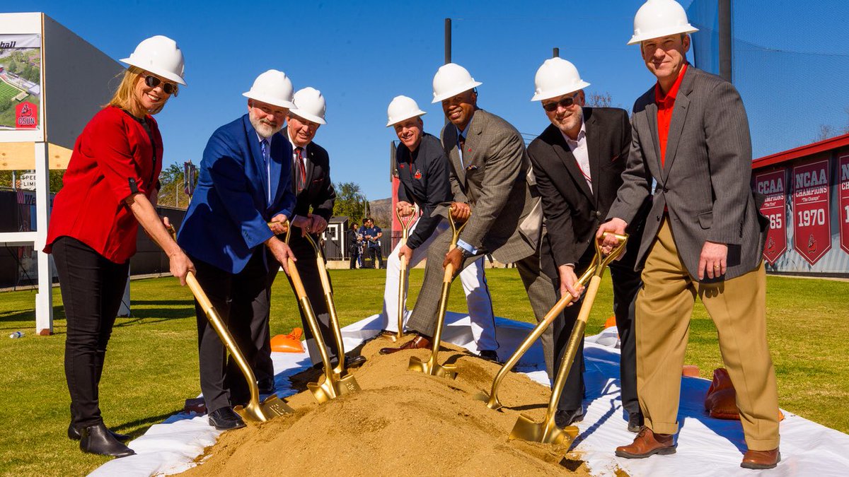 DocBMartin's tweet photo. What a great event today. Thanks to alumnus Irv Zakheim, the @CSUNBaseball alums and all of the community members that came out to the groundbreaking ceremony for the new entrance plaza at the baseball stadium.
#ONEMatador https://t.co/3gOX4yZvg5