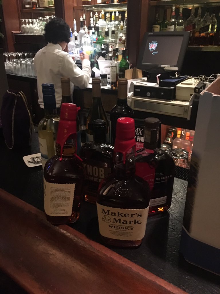 billkozlak's tweet image. #FlyEaglesFly #GoBirds #SuperBowlLII #GoPatriots @JaxCafe #welcometompls #oldschool #steakhouse