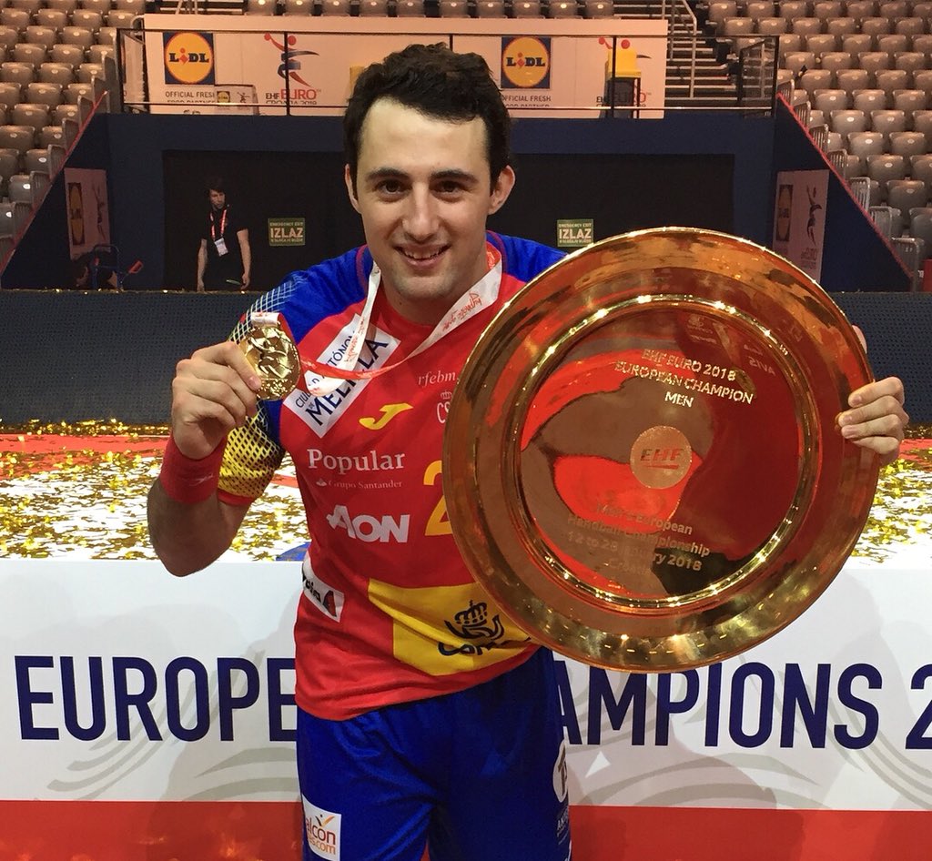 CAMPEONES DE EUROPA!!
🔥💪🇪🇸.
#Hispanos #ehfeuro2018