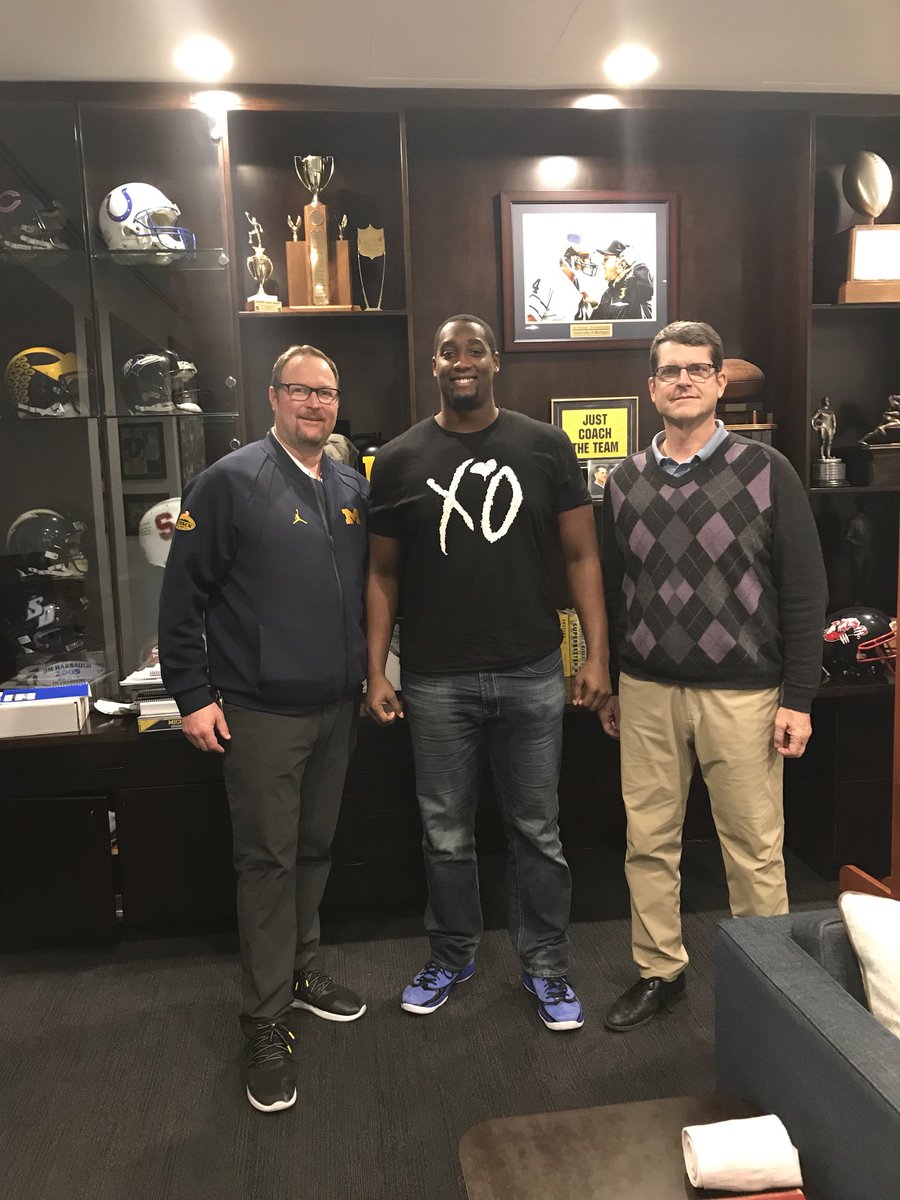 The University of Michigan showed me an immense amount of hospitality this weekend. Thank you <a href="/UMichFootball/">Michigan Football</a> for affording me the opportunity to experience your university!