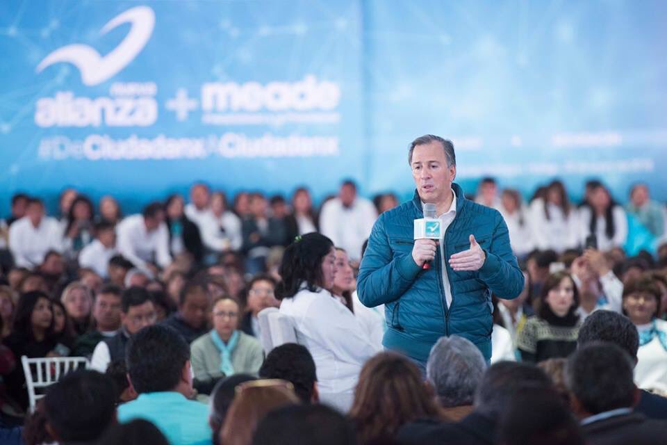 JoseAMeadeK's tweet photo. Es necesaria una política salarial agresiva y significativa para reconocer a los maestros de México. https://t.co/vnK1WU2TcQ