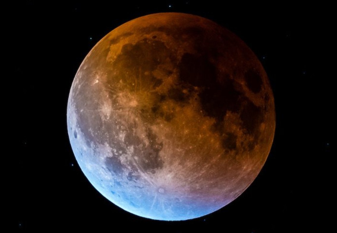 Bill_Gross's tweet image. You'll be able to see a rare, super-blue-blood-moon on the 31st of January - Not only will it be the second full moon this month, but it will also be a supermoon during a total lunar eclipse.. The first time all 3 events occurred simultaneously since 1866!

via UberFacts #Davos