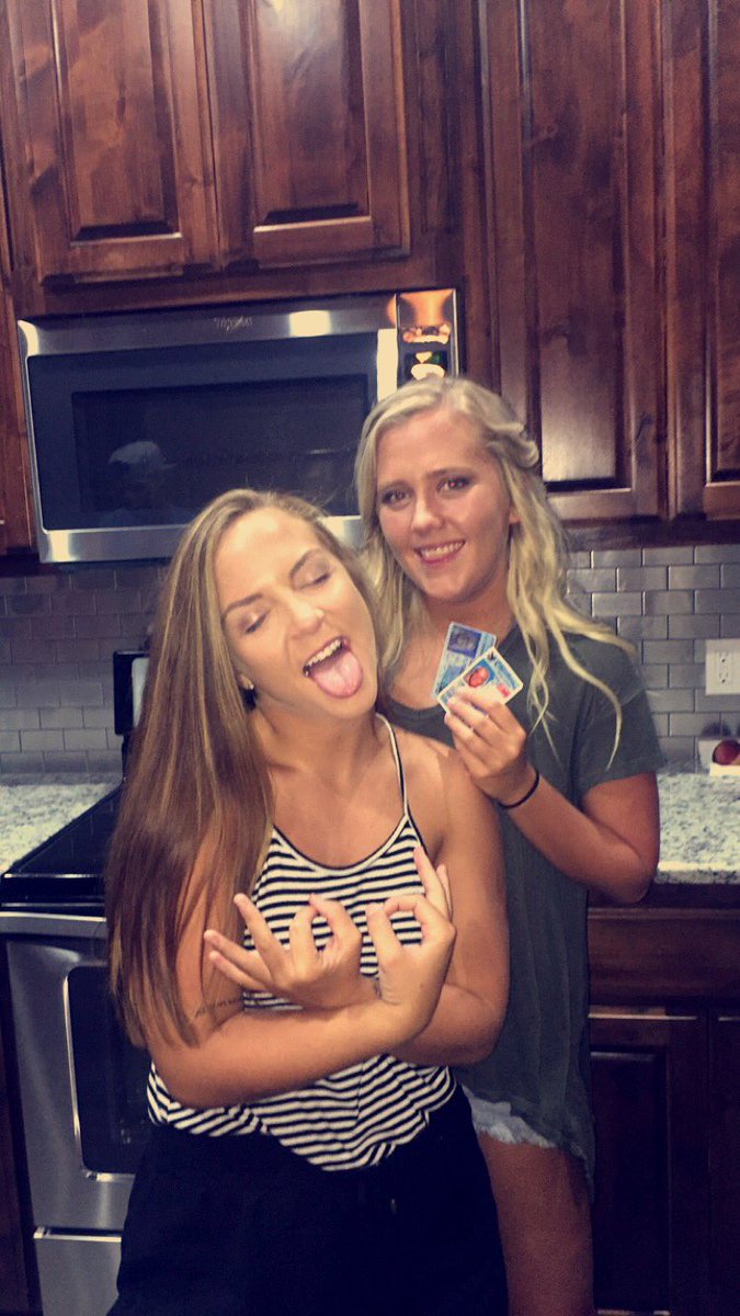cheyenne_sharp's tweet photo. @Chloebo5 The only ID u never lost #ripfake https://t.co/rWMIwMXuPL