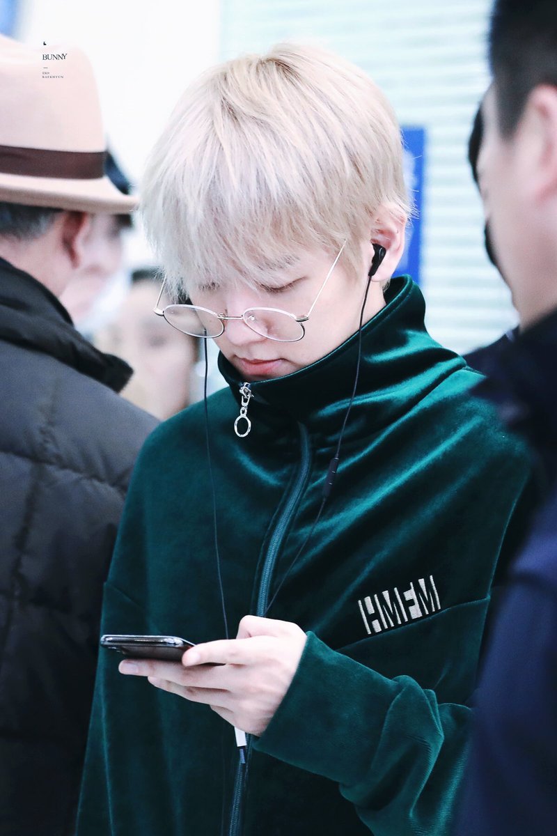 EXOfanbase_Int's tweet photo. [HQ] 180124 BAEKHYUN

cr: BUNNY

#EXOxGAON

 #EXOL #BestFanArmy #iHeartAwards @weareoneEXO https://t.co/AP5VJSEOI1