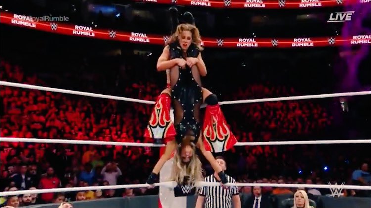 alexisIaree's tweet photo. nearly 12 years apart. 2006 &amp; 2018. my heart is so full ❤️ @MickieJames @trishstratuscom https://t.co/AMCaAHcgLu