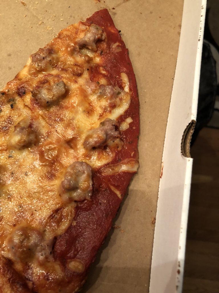 kyle_brocato's tweet photo. @imospizza Rarely, unfortunately pizzas like this are the norm from @imospizza nowadays. https://t.co/Pd4RHyVMb6