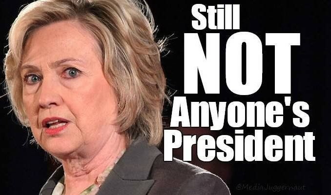 Hillary Clinton embarrasses herself by reading Fire and Fury at Grammys