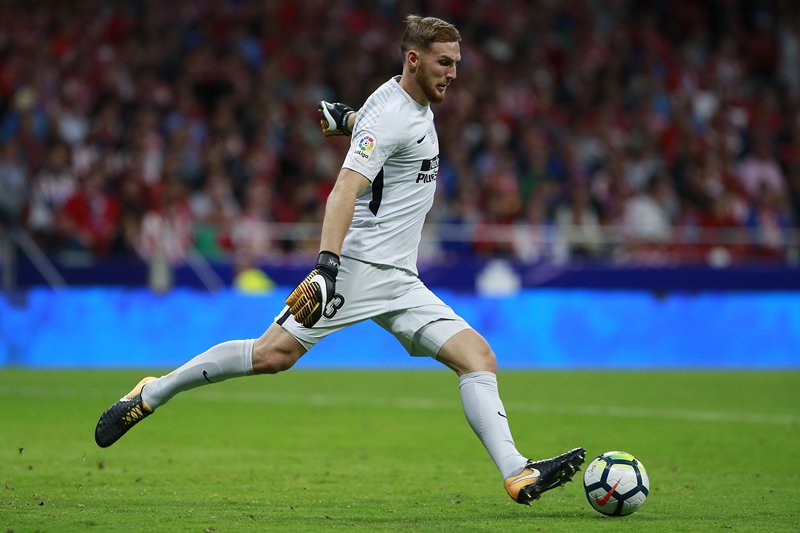 サッカーキング 記録 アトレティコgkオブラクの失点数がすごい 歴代の名gkを超える記録を樹立 記事はこちら T Co Romzerofcp 編集部より オブラク が達成した リーガ エスパニョーラ で活躍した歴代の名gkを超える記録とは