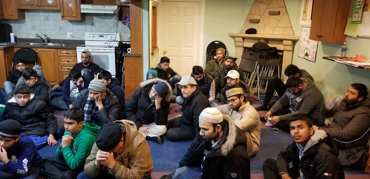 ubhatti23's tweet image. Full house at #WNE Namaz center on learning &amp;amp; understanding the books of the Promised Messiah (as). Young and old both locked in. 
#educationclass
#youth
#bookreading
#GTACenter