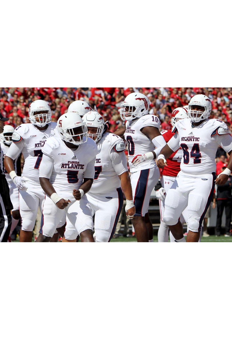 Qwenton9's tweet photo. Blessed to receive my 1st offer from FAU https://t.co/VyVFKMqx0P