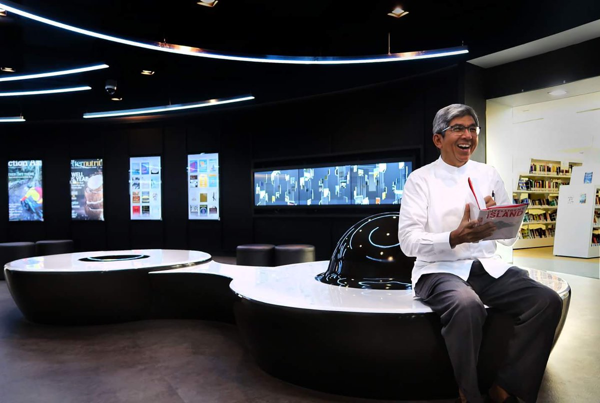 Join me this Saturday (3 Feb) at the reopening of Yishun Public Library, to experience the new digital features in our next-generation libraries. With: @NLB