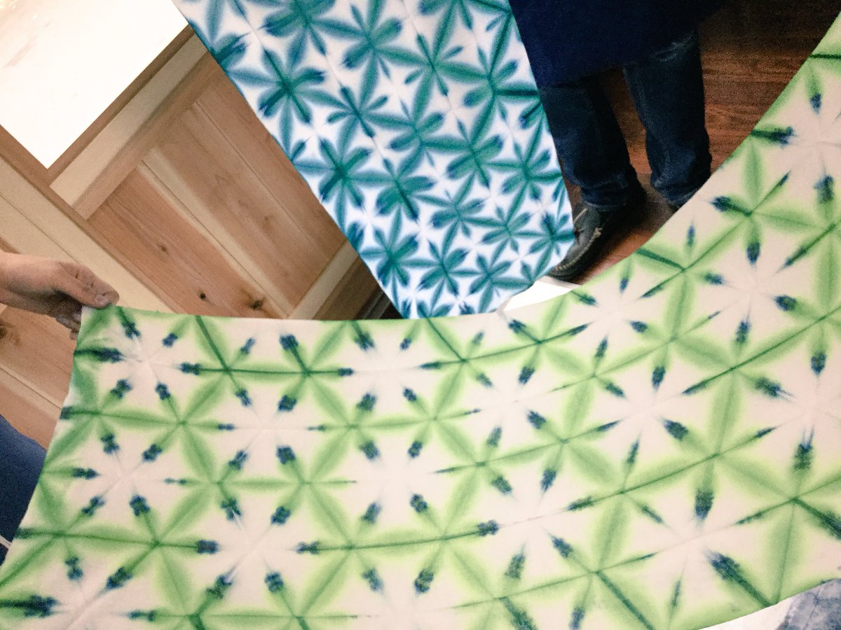 染工房１９０７ Al Twitter 昨日は雪花絞りイベント ありがとうございました 沢山の方にご参加いただき様々な雪花柄を見ることができて 我々スタッフも一緒に楽しませていただきました イベントの様子は随時ツイートしていきますね 染工房1907 浅草 藍染め