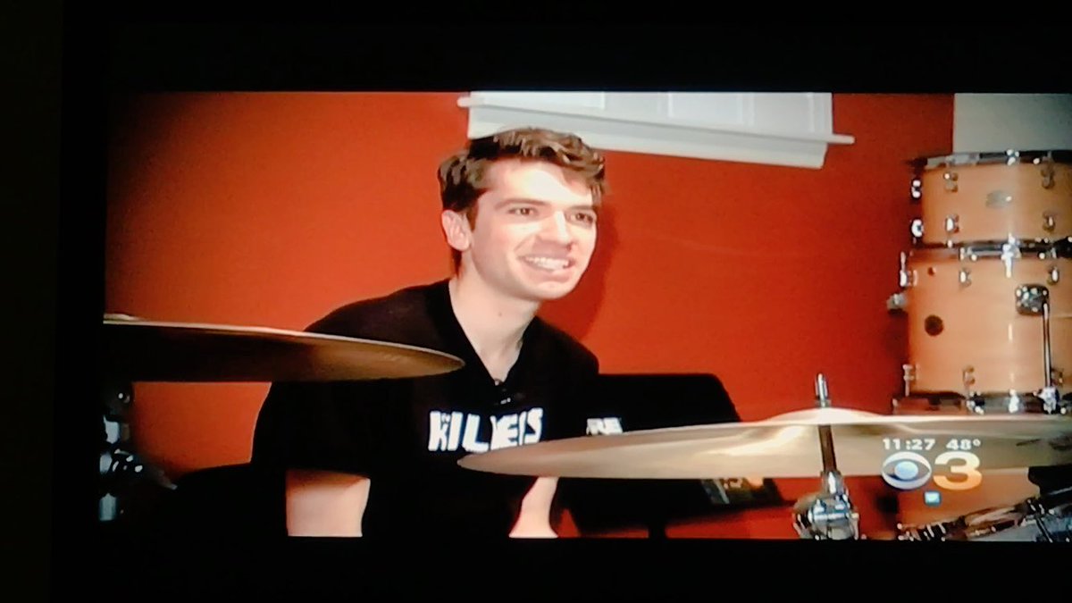 crusadermb's tweet photo. Did anyone catch @tylerbronn on @CBSPhilly ??!? @thekillers @DelseaMusic #delseapride https://t.co/WgoQVwcXDl