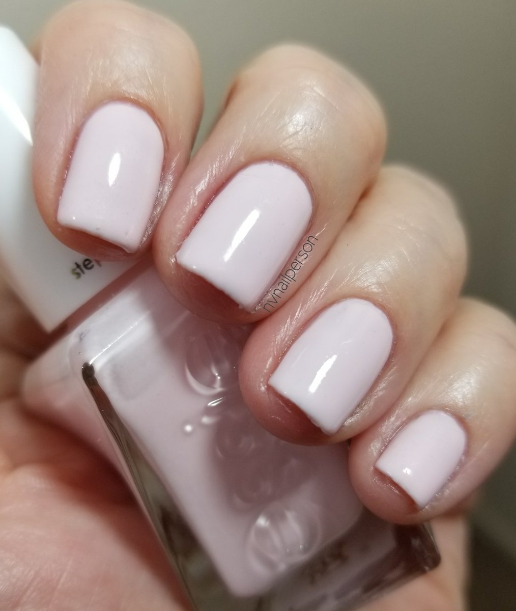 nvnailperson's tweet photo. #notd #nailpolish #Essie #GelCouture #MatterOfFiction #EnchantedCollection #EssieLove @essie https://t.co/8sRmEyE7V2