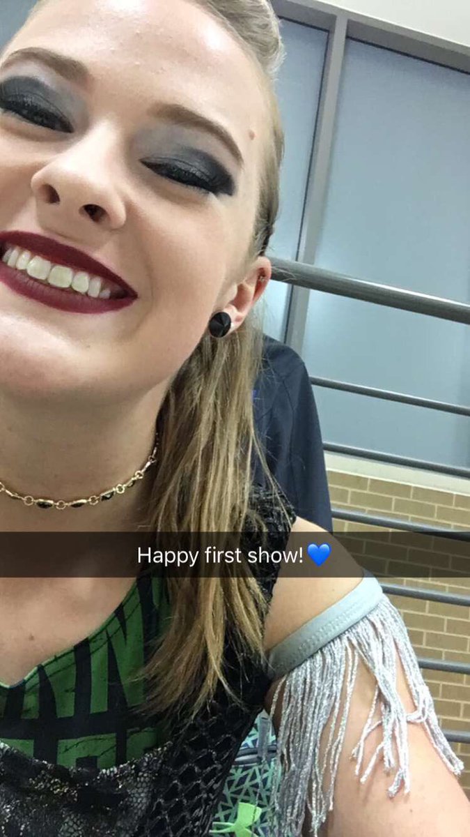 DevinDenkhoff's tweet photo. First show of the season with CGT! ๐ธ๐โ๏ธ#cgtdallas #dustandashes https://t.co/TqCrBL4p9v